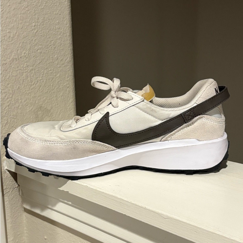 Nike Waffle Debut DH9523-107 White/Phantom/Baroque Brown Women’s 10.5 - Picture 6 of 10